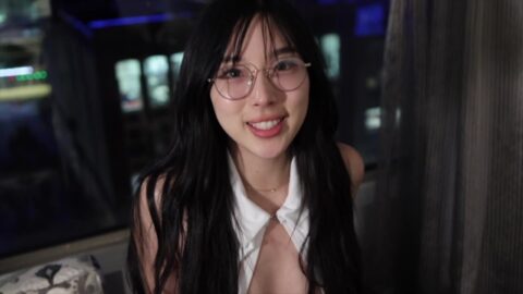 Korean Secretary Fucks Boss To Pick Up In Open Hole Pantyhose ... Slut Girl