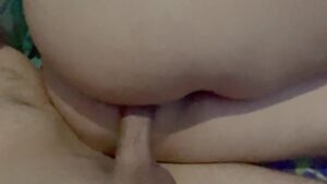 🥵 I would die for the guy whose dick is scratching me on the top of my throat. 3 la li yok fia zebo fo9 haviji🥵🥵